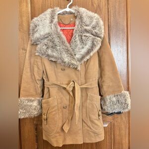 Vintage SKAI La Mode Au Futur Vegan Coat “Penny Lane” (see measurements)